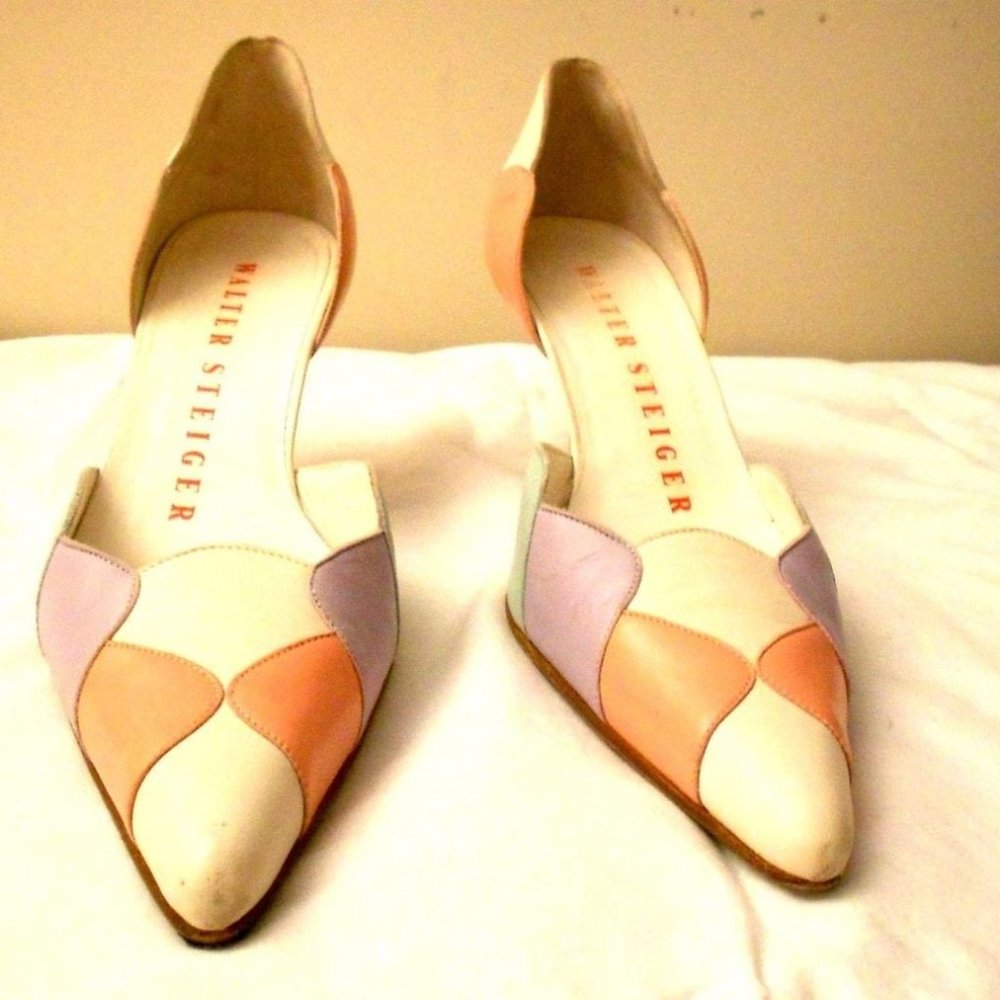 WALTER STEIGER-VINTAGE WHITE LEATHER WITH MULTI COLOR ACCENTS-SIZE-9-EXCELLENT